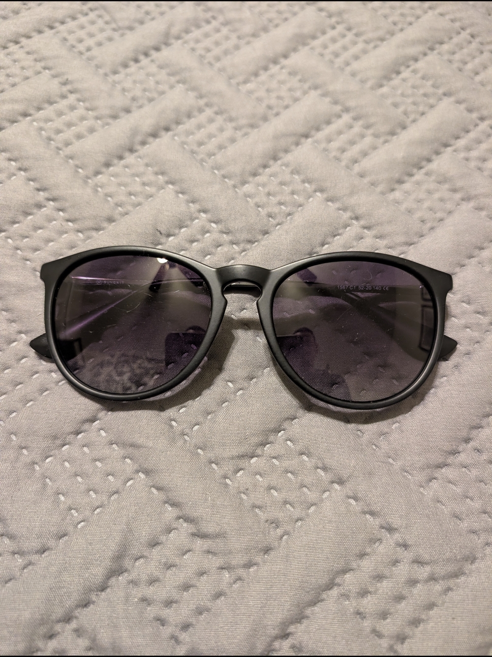 Sungait Vintage Round Sunglasses SGT567 Matte Black Frame